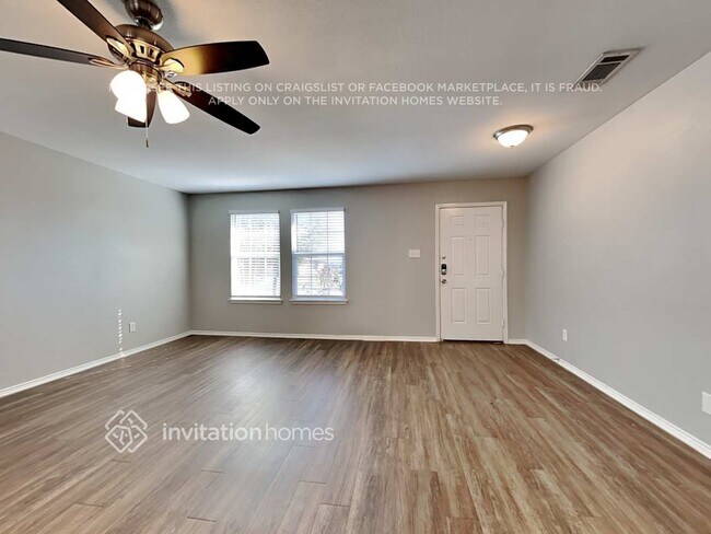 Photo - 45 Larkspur Dr