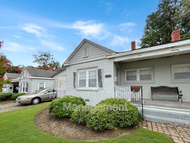 Building Photo - 661 Ravenel St Rental