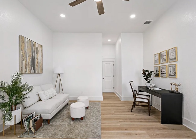 Photo - 506 E Evergreen St