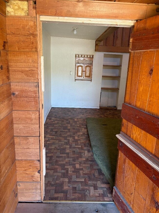 Photo - 1720 Main St