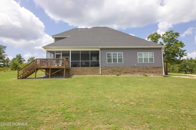 Photo - 160 Pinelands Vista