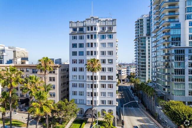 10 Atlantic Ave Long Beach, CA 90802 - Artaban Apartments