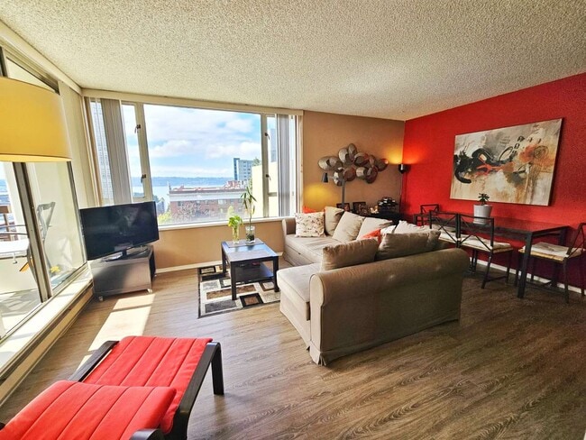 Photo - Beautiful Studio Condo in Belltown