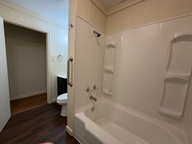 Photo - 900 S Mill St