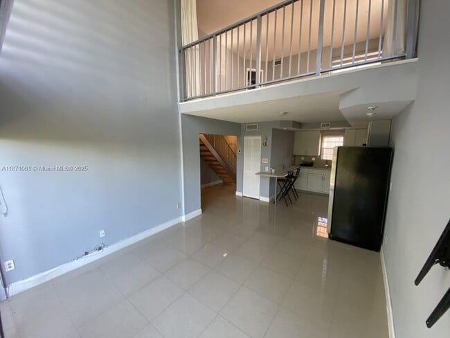 Building Photo - 8897 Fontainebleau Blvd Unit 401 Rental