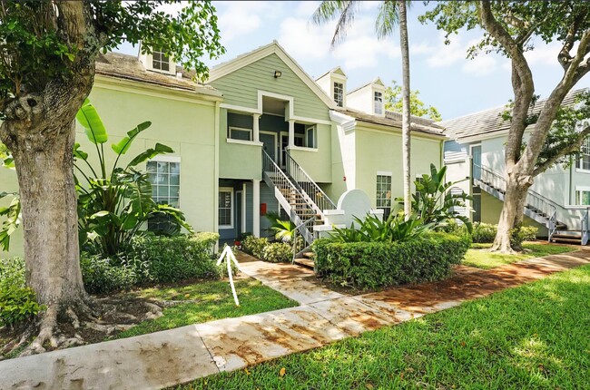 Photo - 1050 Crystal Way Unit K