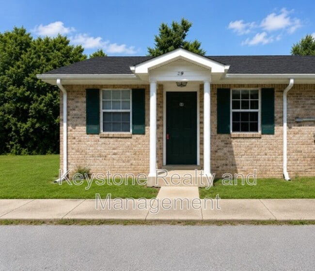 Building Photo - 1375 Thompsonville Ln Unit 39