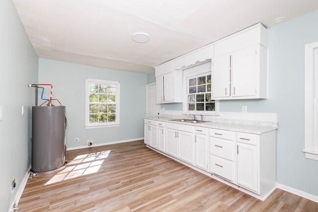 Photo - 1830DUPLEX Unit B-19th St