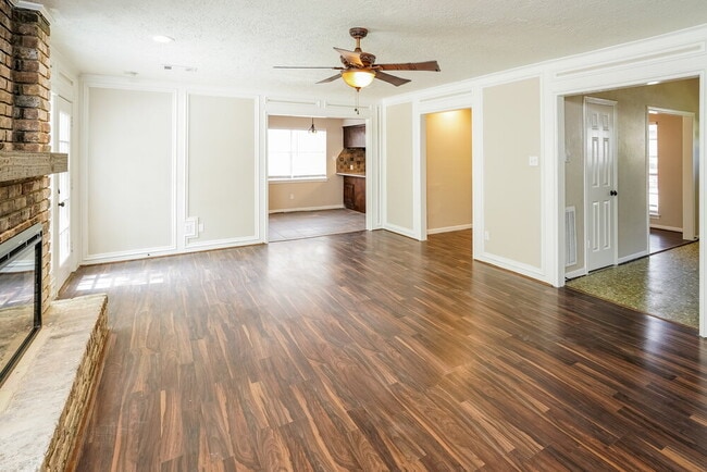 Photo - 24814 Butterwick Dr