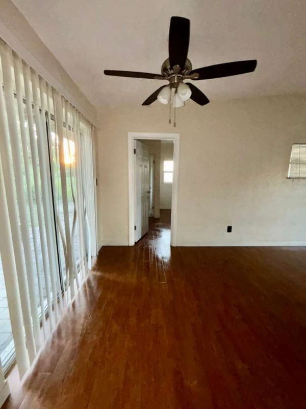 Photo - 4314 Silver Star Rd