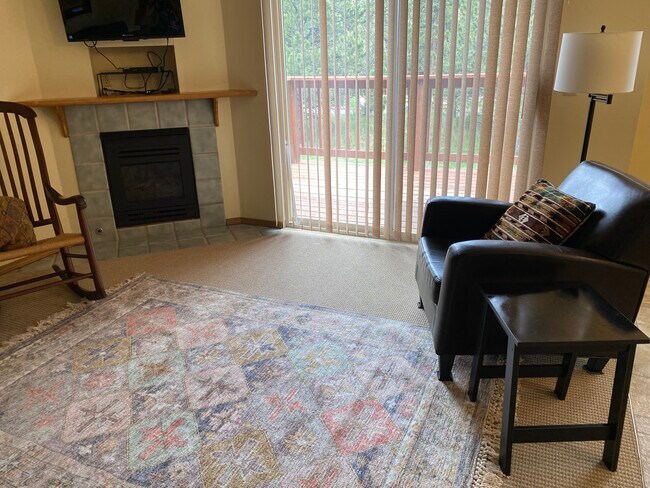 Photo - 507 Fall River Ln Unit C