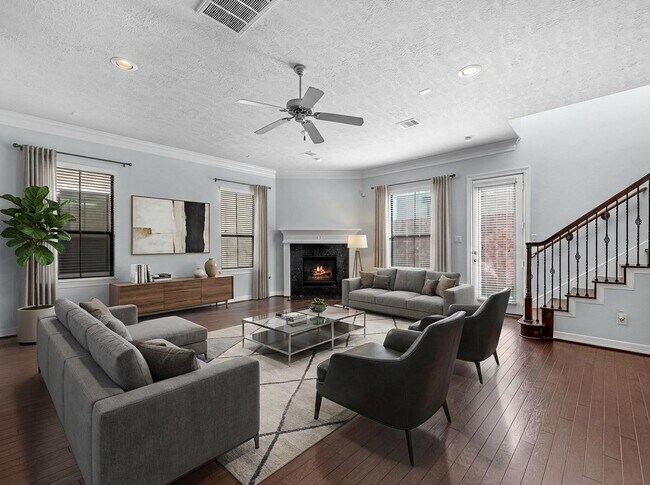 Photo - 11643 Royal Oaks View