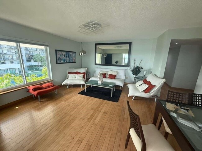 Photo - 2201 Brickell Ave Unit 98