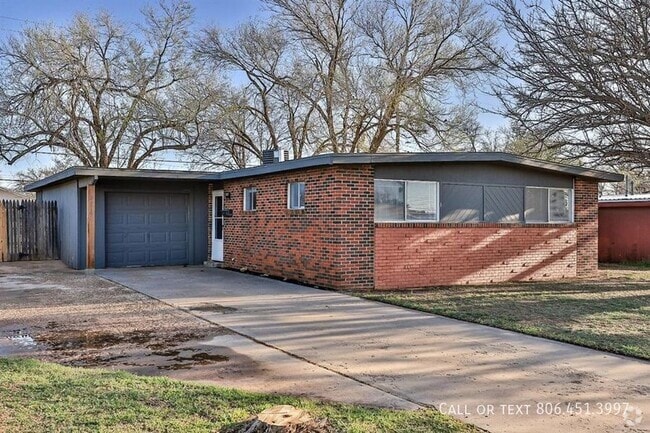 Building Photo - 2516 64th St Rental
