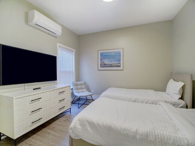 24 Britton St Unit SI FL2-ID1501172P