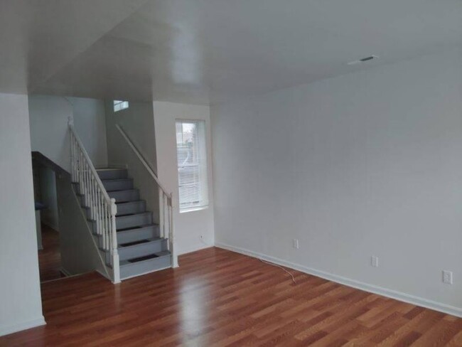 Photo - 1223 N Eden St Townhome