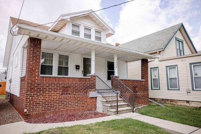Photo - Beautiful Two Bedroom home with large upstairs bonus room. New appliances, washer and dryer, many...