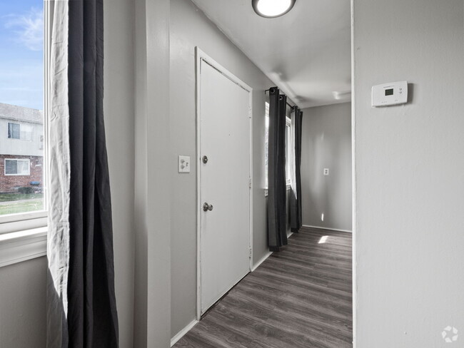 Building Photo - Goddard Estates Rental