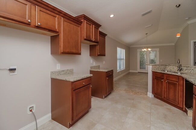 Photo - 348 Ashton Woods Ln