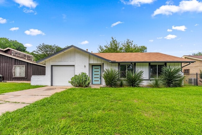 Photo - Beautiful 3 bedroom, 2 bathroom home in East Austin!!!