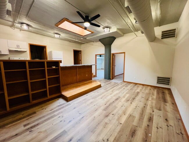 Photo - 311 N 8th St Unit 520