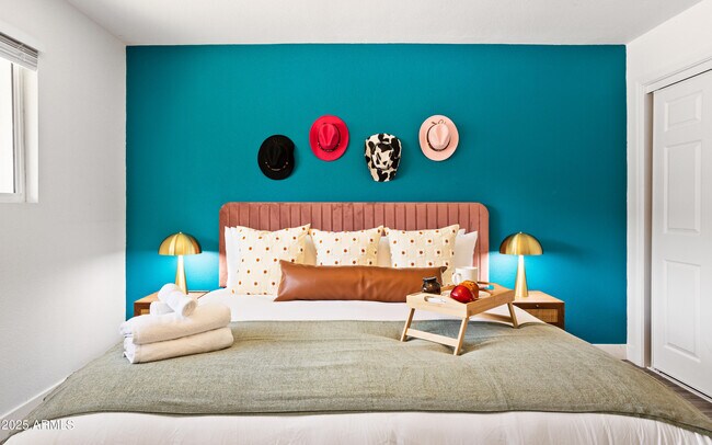 Photo - 4625 N 73rd St Unidad 1001