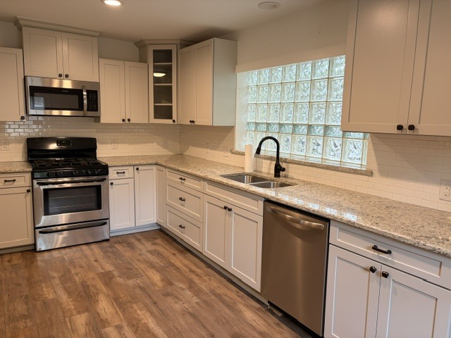 Kitchen - 1612 Elizabeth Blvd