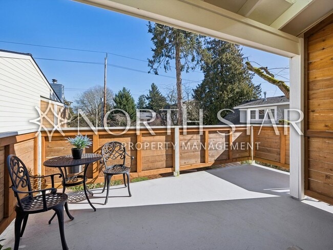 Photo - Remodeled Condo in the Heart of Old Town Lake Oswego