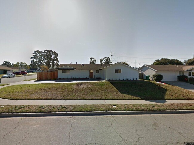 Building Photo - 1298 Roxy Ave Rental
