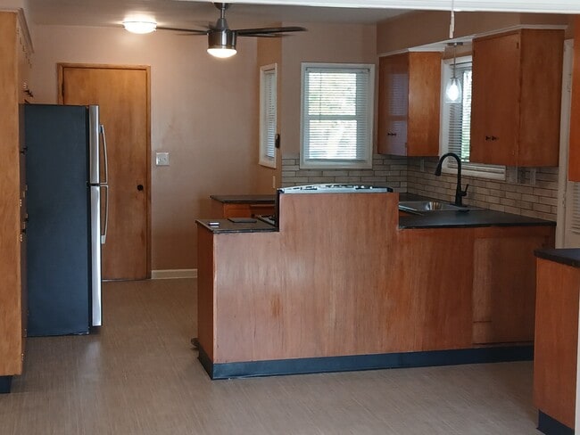 Photo - 9600 SE 42nd Ave