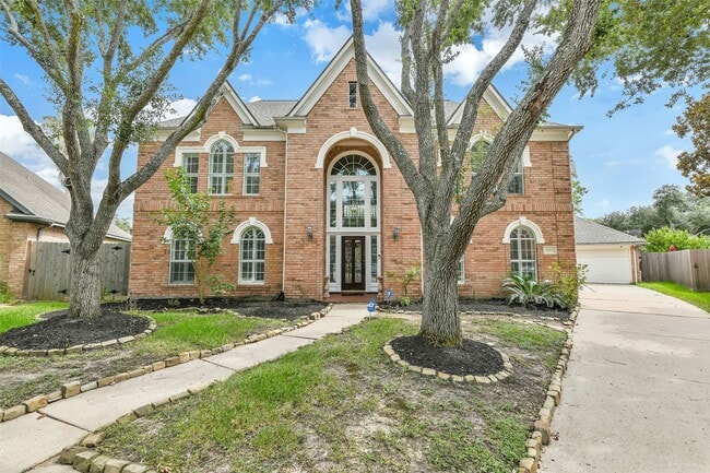 Building Photo - 5803 Song Ridge Ct