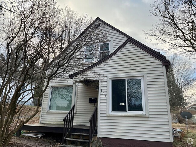 Building Photo - 3 Bed 1 Bath Single Family Home in Wausau