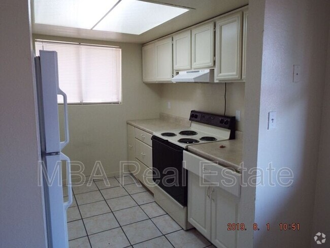 Building Photo - 11350 W Tennessee Ave Unit #2 Rental