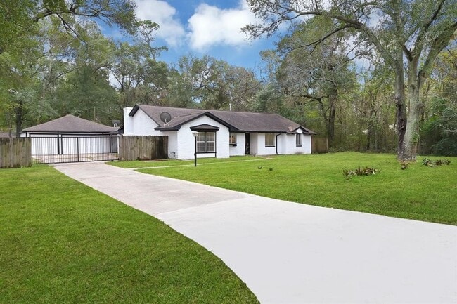 Photo - 2607 Creekhickory Rd