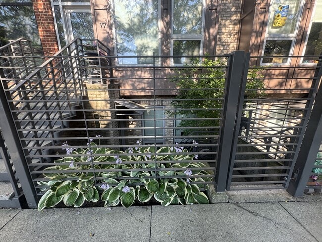 Photo - 71 N 5th St