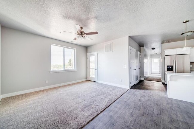 Photo - 4216 W 1530 N