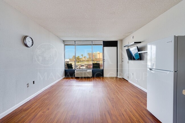 Photo - Beachfront Unit in Daytona Beach Shores Unit 206