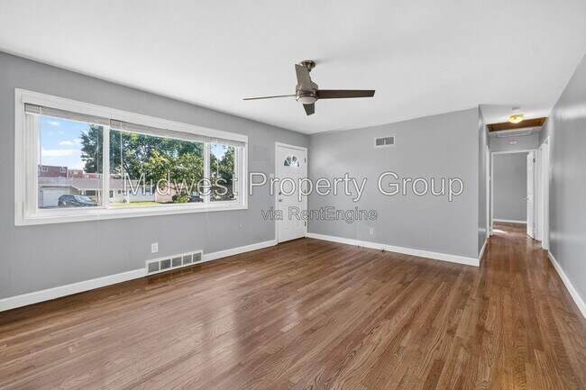 Photo - 1205 Acredale Dr