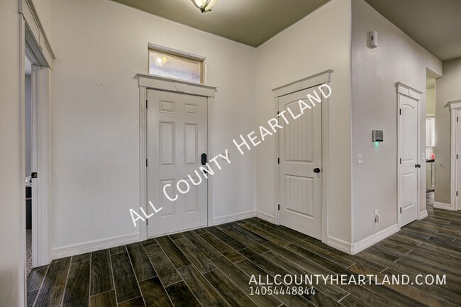 Photo - 1971 Leslie Beachler Ln