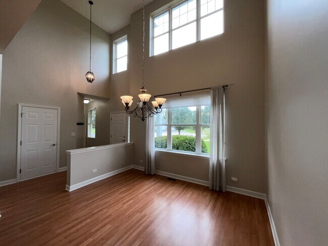 2835 Cattail Ct
