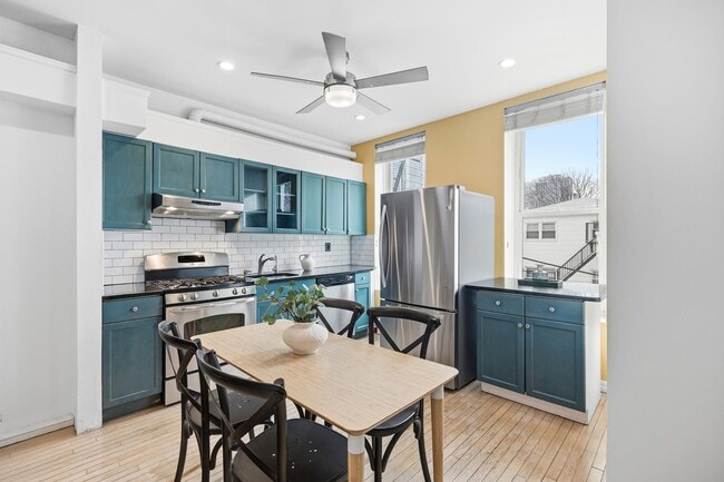 Photo - 201 Pavonia Ave Unit # 202