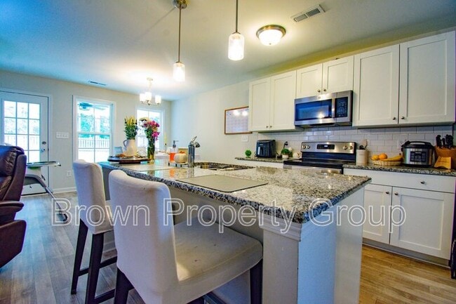 Photo - 1733 Ragsdale Rd