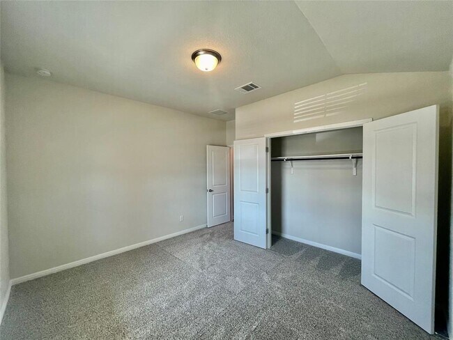 Photo - 111 Ostracoda Ln