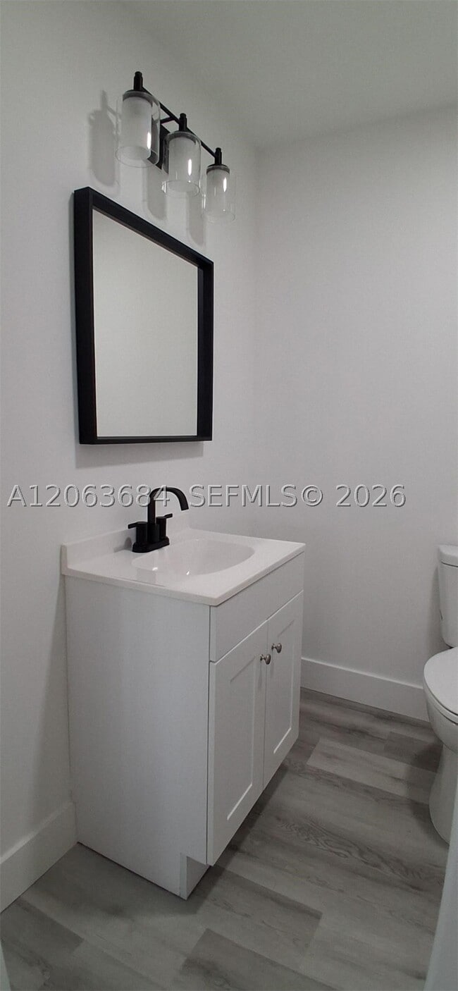 Photo - 9228 Belding Dr
