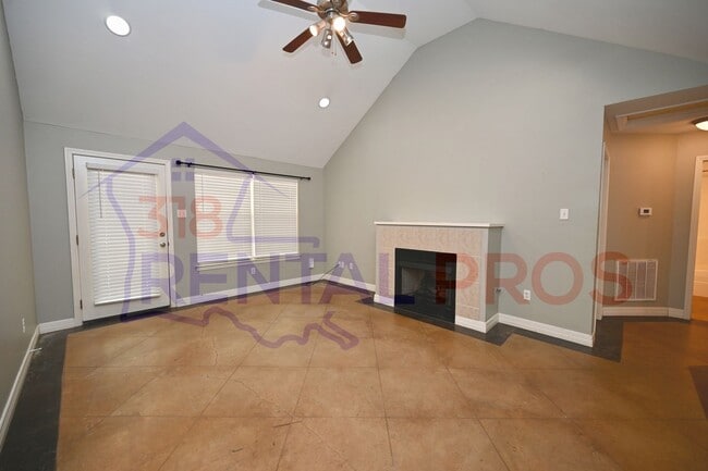 Photo - Three Bed, Two Bath Home in Ruston!
