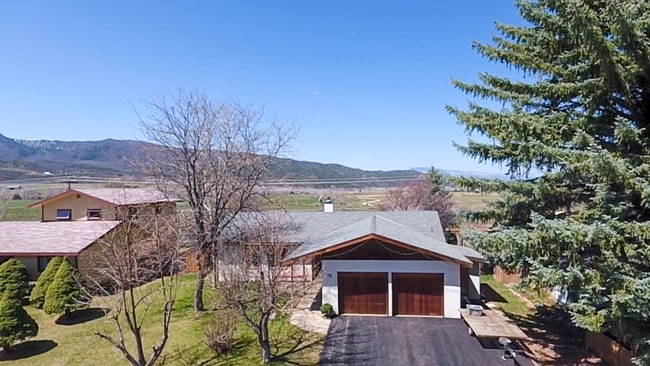 Photo - 5 Bedroom, 3 Bath house located in El Jebel, CO