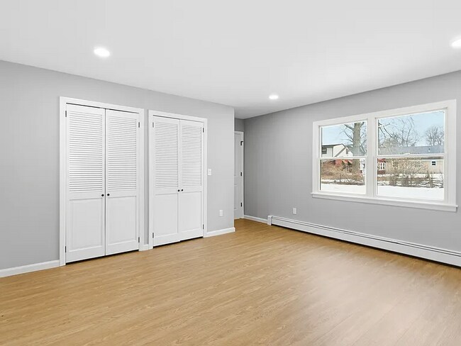 Photo - 38 Dalton Pl Unit 1