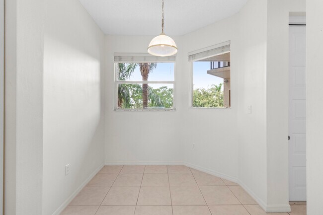 Photo - 26 Royal Palm Way Unit 304