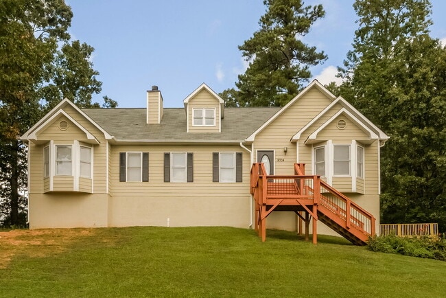 Building Photo - 9704 Squirrel Wood Run Rental