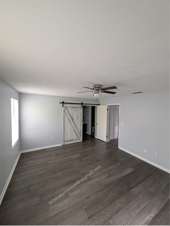 Photo - 5568 La Moya Ave